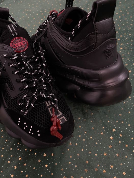 Versace Chain Reaction Triple Black