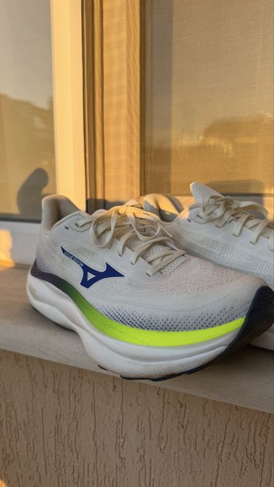 Mizuno Wave Sky 09