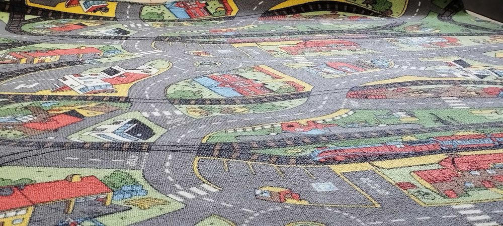 Детски Килим За Детска Стая Град Писта Улици 280 СМ X 200 СМ
