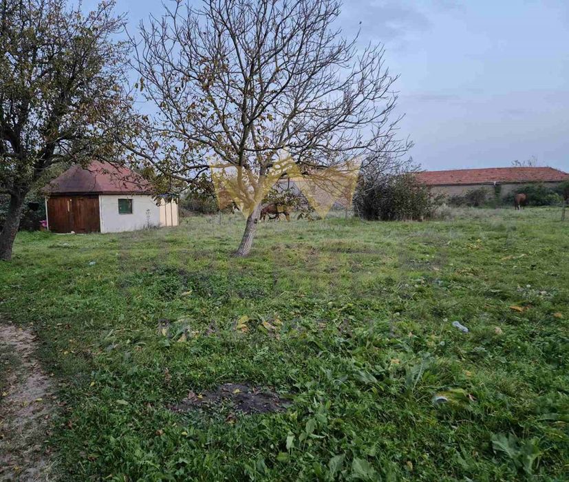 Продава се Парцел в с. Венелин, Област Варна - 1420 кв.м за 19 €/кв.м - Снимка #2