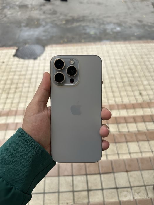 iPhone 15 pro max srocna sotiladi
