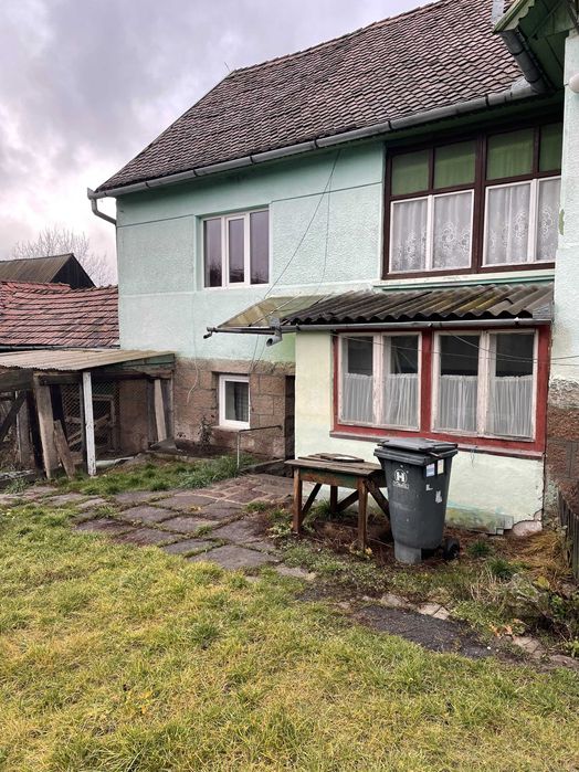 Casă solidă din cărămidă/piatră, 1148 mp teren, poziție excelentă în Bixad (Covasna) – aproape de Băile Tușnad