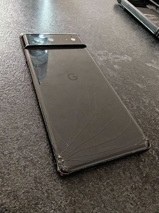 Google Pixel 6 за ремонт или за части