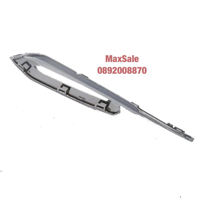 Лява дясна решетка лайсна предна броня BMW F10 F11 бмв ф10 ф11