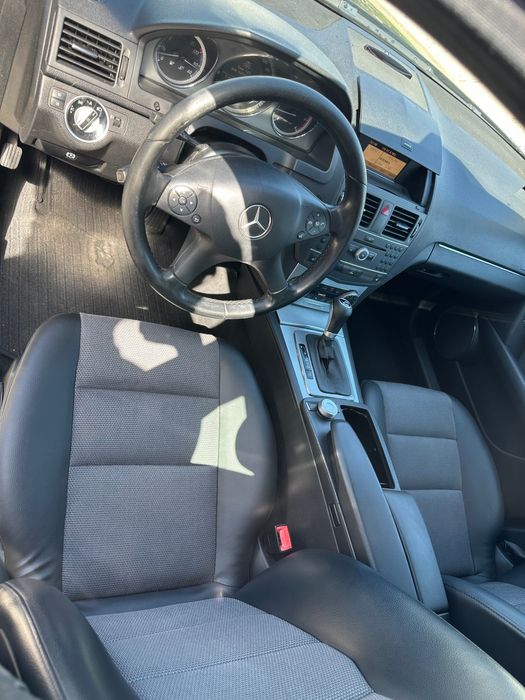 Mercedes C220 170p.s 2010г