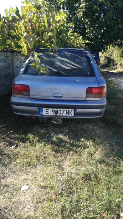 Субару имреза            на части.    .