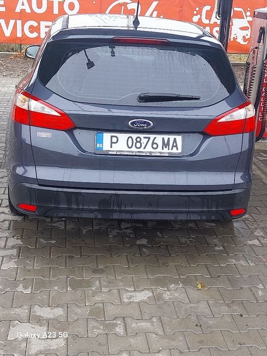 Vând Ford focus an2013