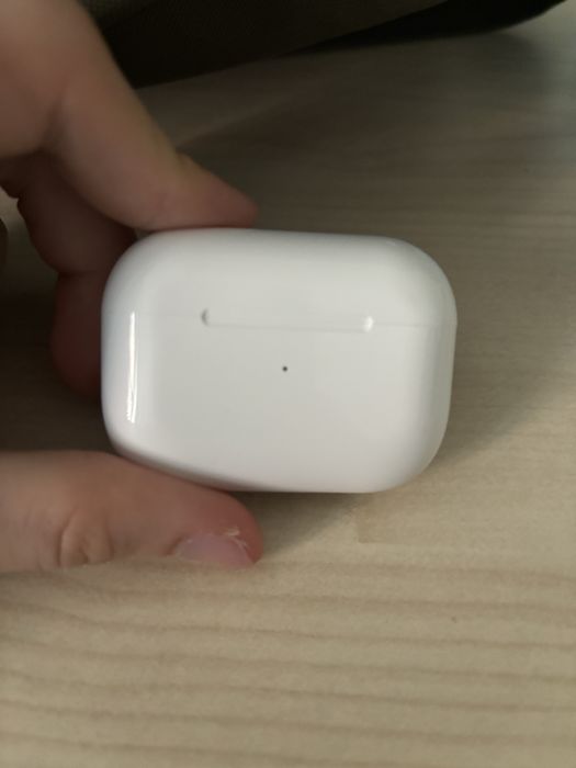 Air pods pro 2.
