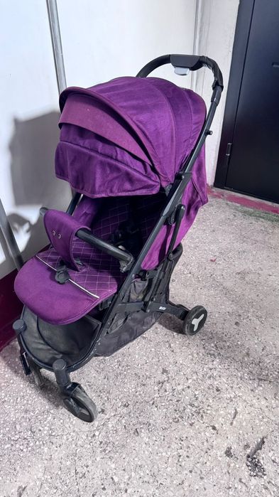 Продам срочно детскую коляску не дорого