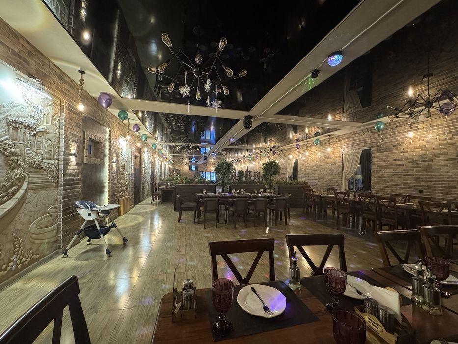 Ресторан сотилади ёки арендага берилади