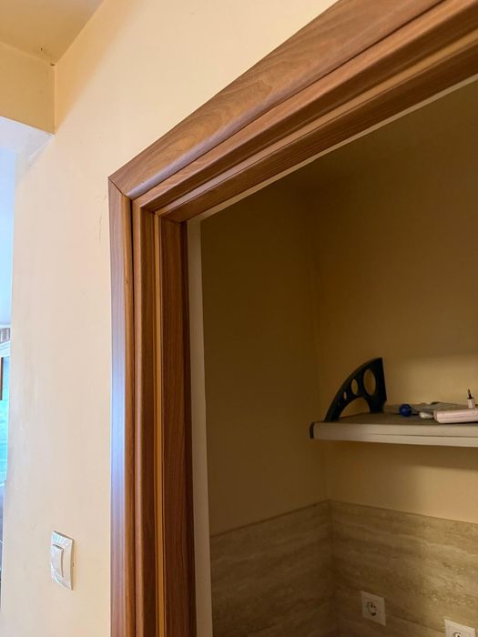 2 x uși interior.