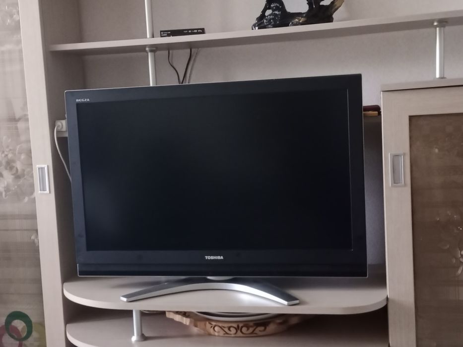 Продам телевизор TOSHIBA