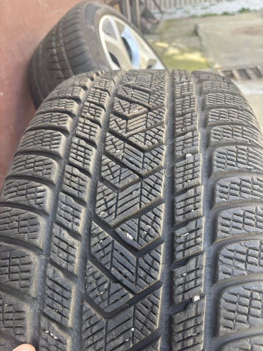 Зимни гуми и джанти 20инча Спорт Пакет за BMW-X6,X5 2008г.-2014г.