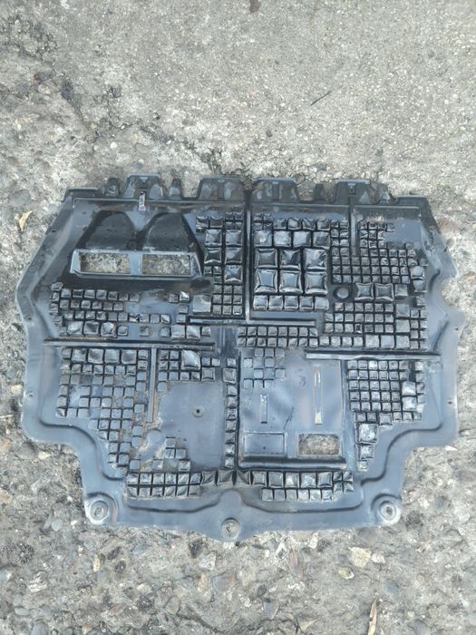 Кора под двигател Vw Passat 6