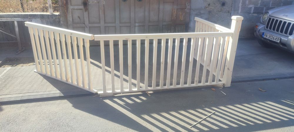 Дървен парапет по размер