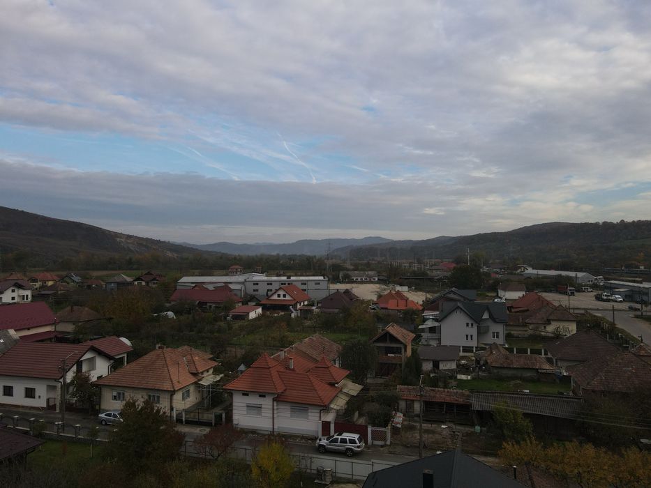 Vand casa in jibou, str Trandafirilor, suprafata totala de 907mp