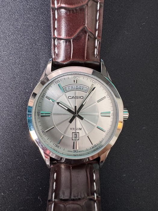 Лот Часовници различни марки