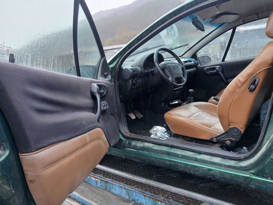 Opel Tigra 1.4 16 V, 97 г на части