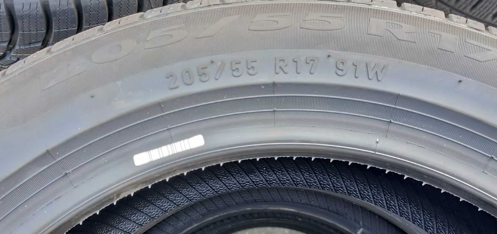 205 55 17 Anvelope de vara Pirelli