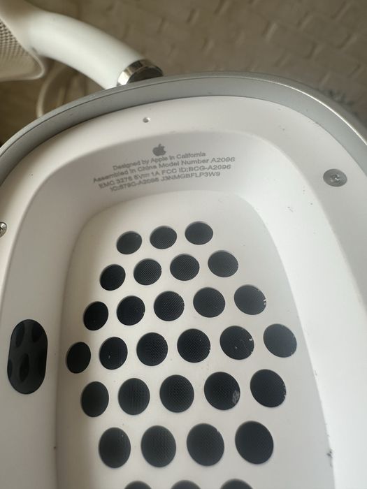 AirPods Max Gen 1 Model A2096