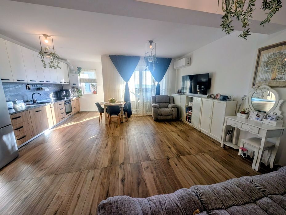 Proprietar | 3 camere | decomandat | 72 mp utili + terasa 10 mp, parcare | etaj 6/9 – Lup Residence / Prelungirea Mihai Viteazu