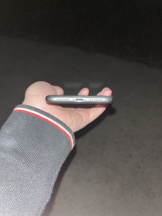 Iphone 11 сатылады