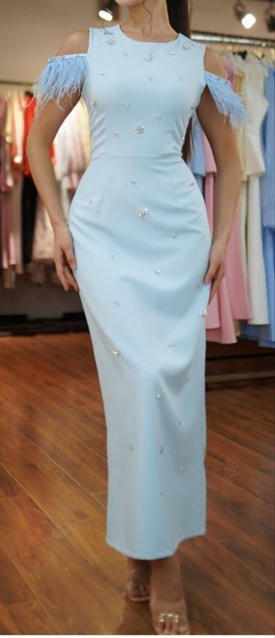 Продам женское платье.