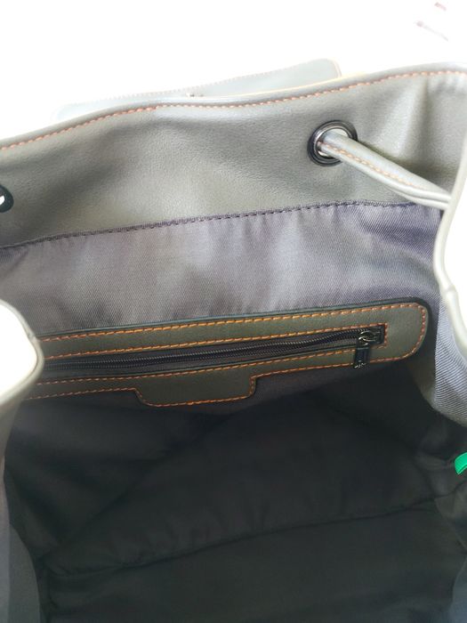Rucsac / ghiozdan United Colors of Benetton