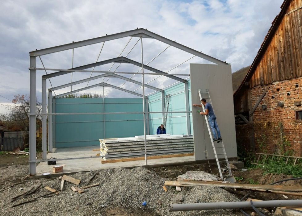 Vând hale metalice lucrăm fără avans