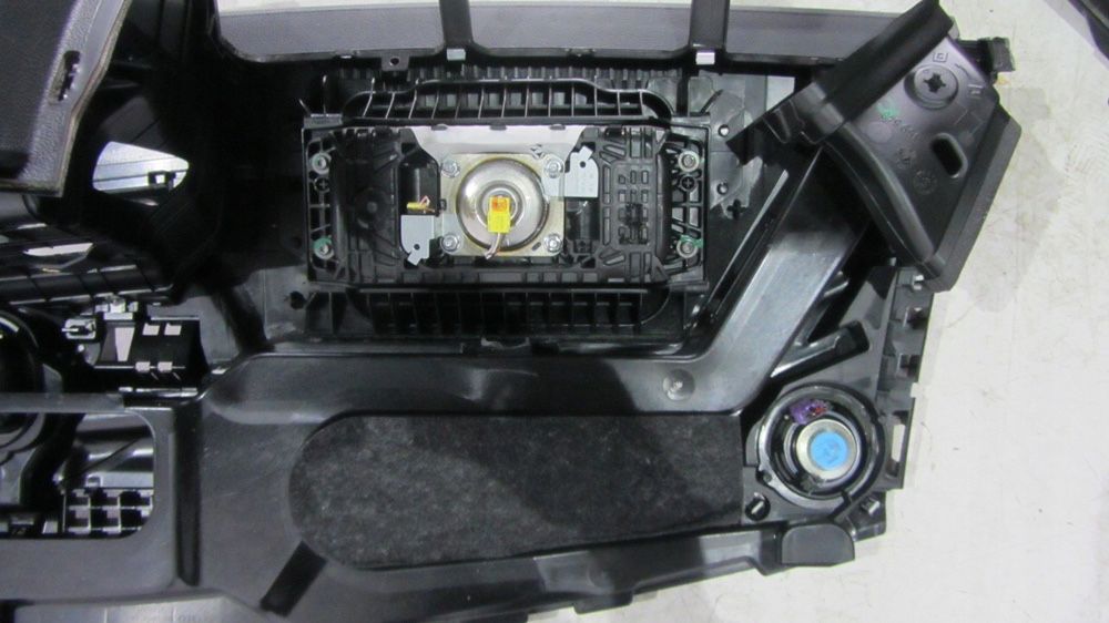 Audi Q7 4m Plansa de bord airbag complect , factura cu TVA