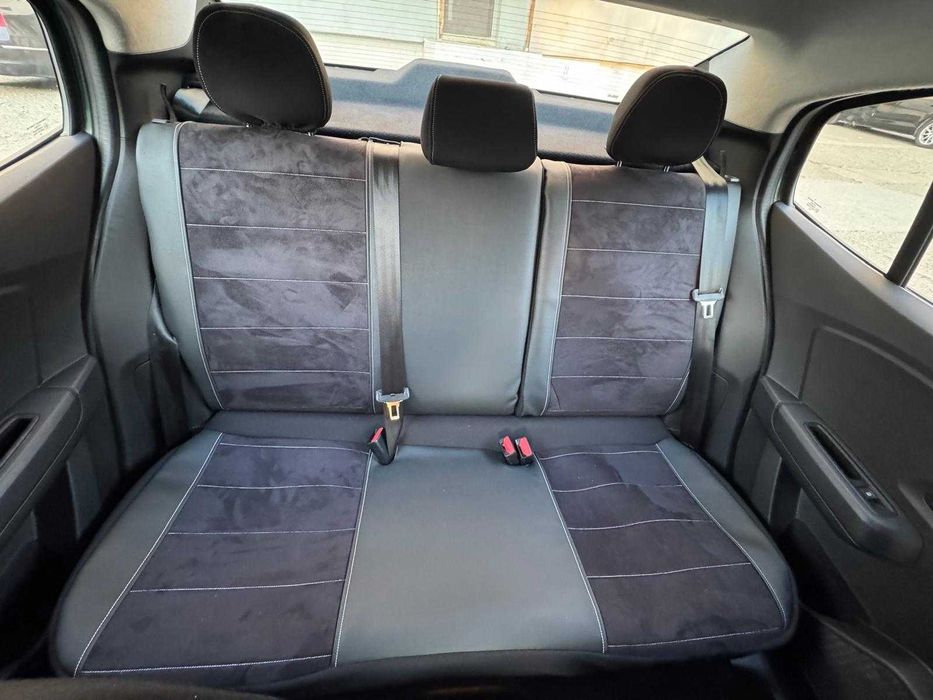 Vând Dacia logan Journey GPL în garanție