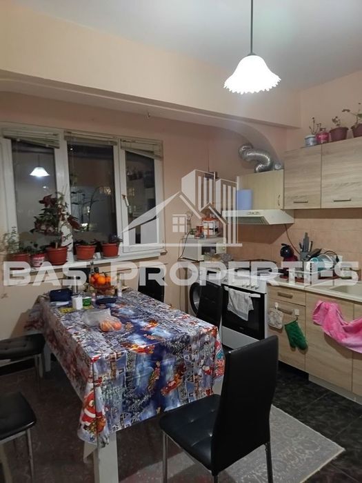 Продава се Двустаен апартамент в София, Свобода - 59 кв.м за 1254 €/кв.м - Снимка #1