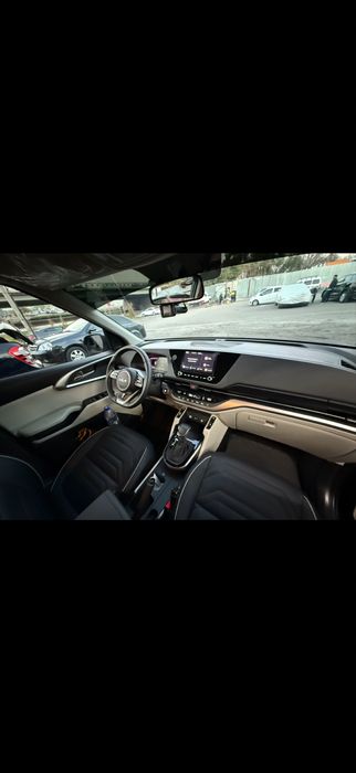 Продается Kia Carens 2024