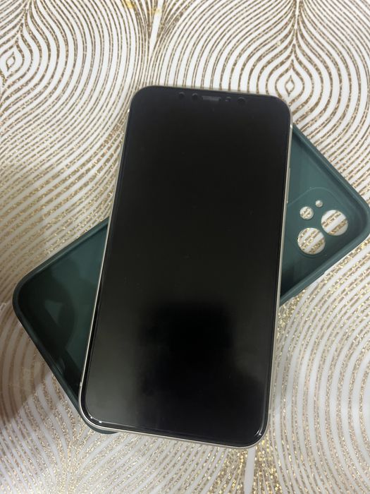 Продам iphone 11 128 gb