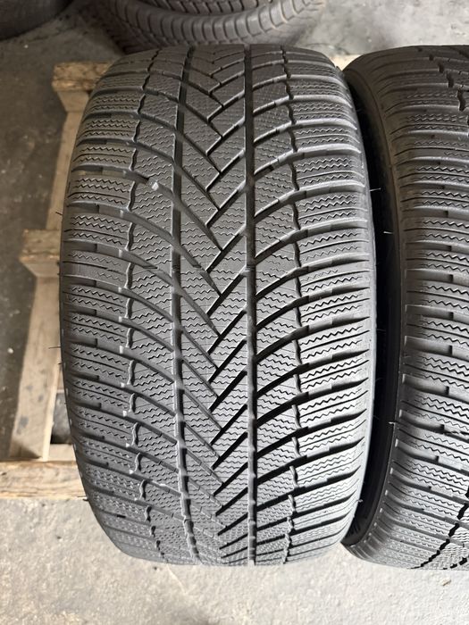2 anvelope iarna 245/40/18 , Bridgestone , 6.5 mm !