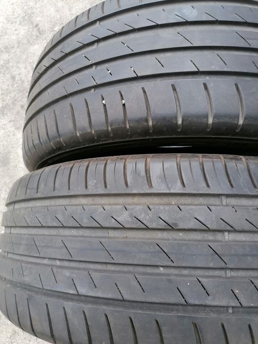 Vând 2 anvelope vară 235.50.18 și 225.50.18