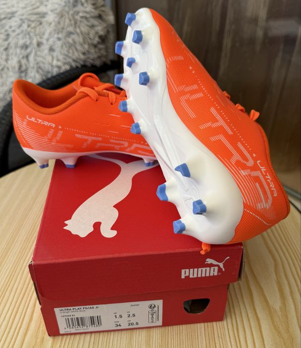 Продавам нови детски бутонки Puma