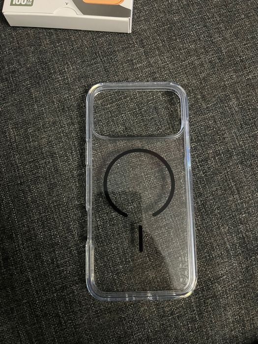 Кейс iPhone 17 Pro Max