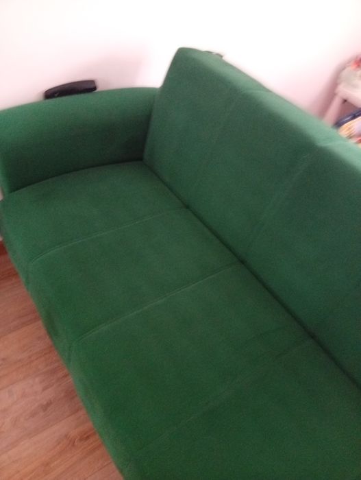 Vând canapea extensibila