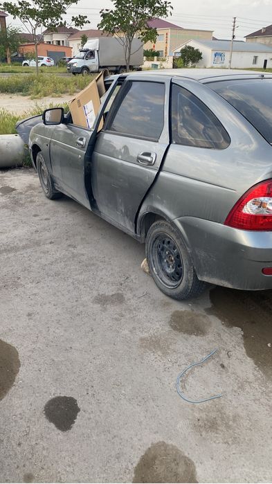 Запчасти на приора ваз