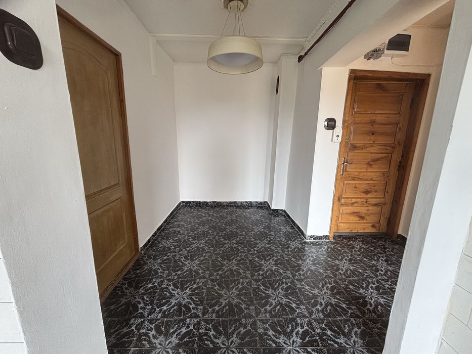 Apartament 2 camere pe  b-dul  Iuliu Maniu