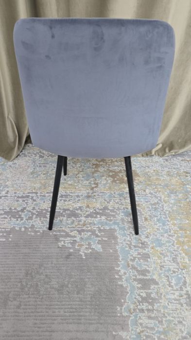 стулья в хорошем состоянии