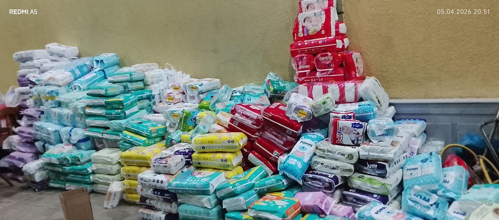 Keng assortimentdagi pampers , smes va kashalar