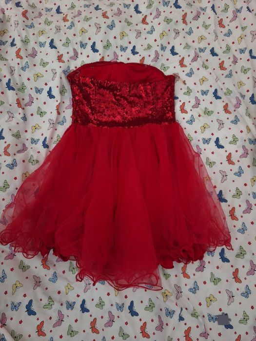 Дамска червена рокля