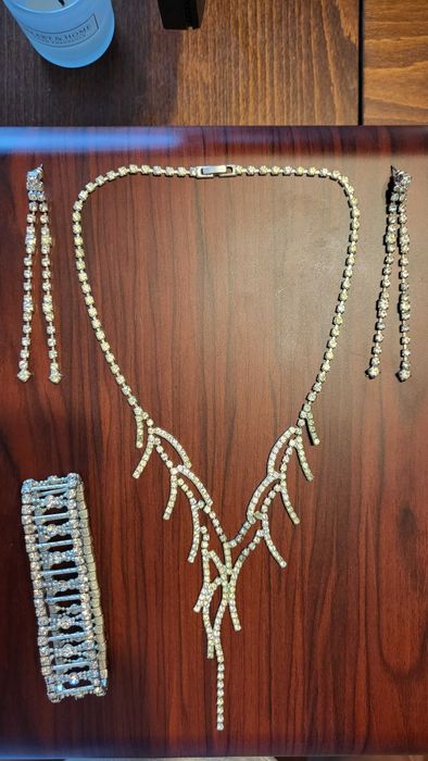 Set Colier+cercei+bratara elegante, stralucitoare