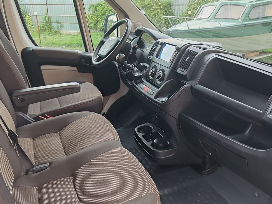 Vând Peugeot Boxer  2.0 Hdi. euro 6