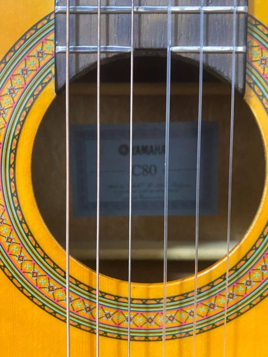 Yamaha C80 klassik gitara sotiladi