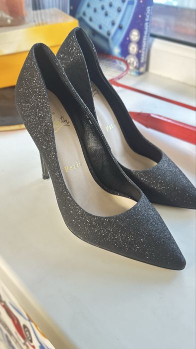 Продам очень красивые туфли