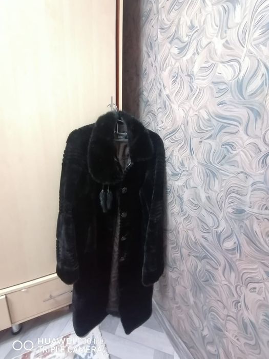 Шуба норковая черная