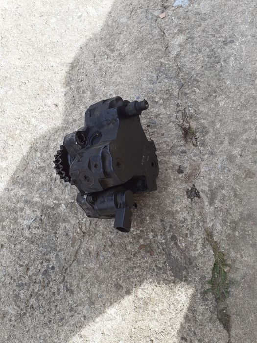 Pompa injectie bmw e46 150cp